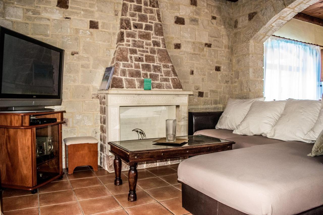 Niriides Villas Old Listing Hersonissos  Eksteriør billede